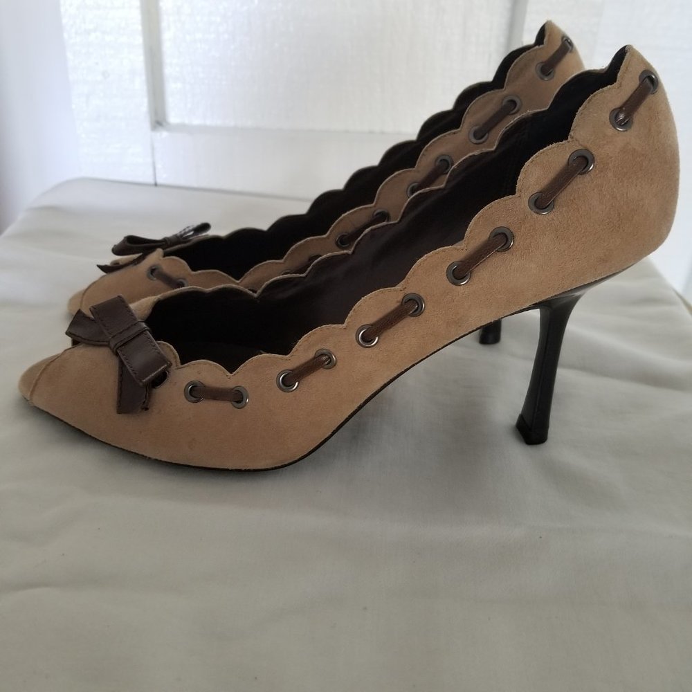 Linea Paolo Shoes 9.5 Tan Suede Bow 4" Heel New